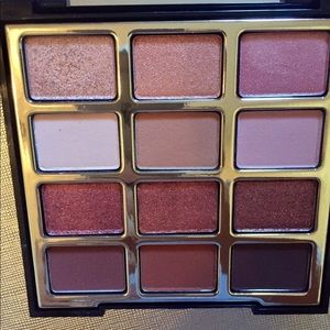 Milani Pure Passion Eyeshadow Palette